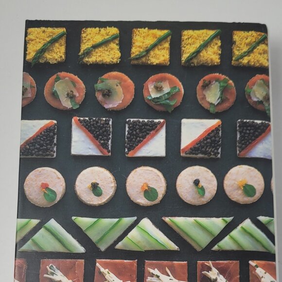 Cookbook Martha Stewart's Hors d'Oeuvres Handbook Martha Stewart & Susan Spungen - Picture 2 of 6